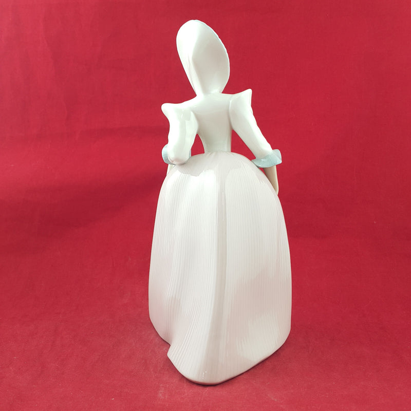 Lladro Nao Figure - Sweet Spring 1251 - L/N 3159