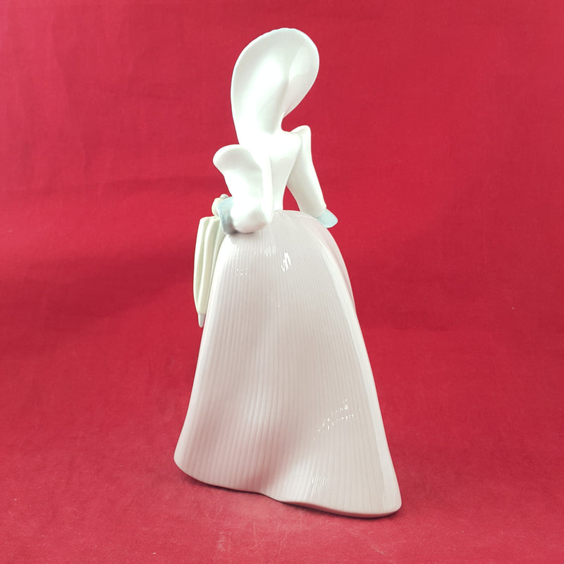 Lladro Nao Figure - Sweet Spring 1251 - L/N 3159