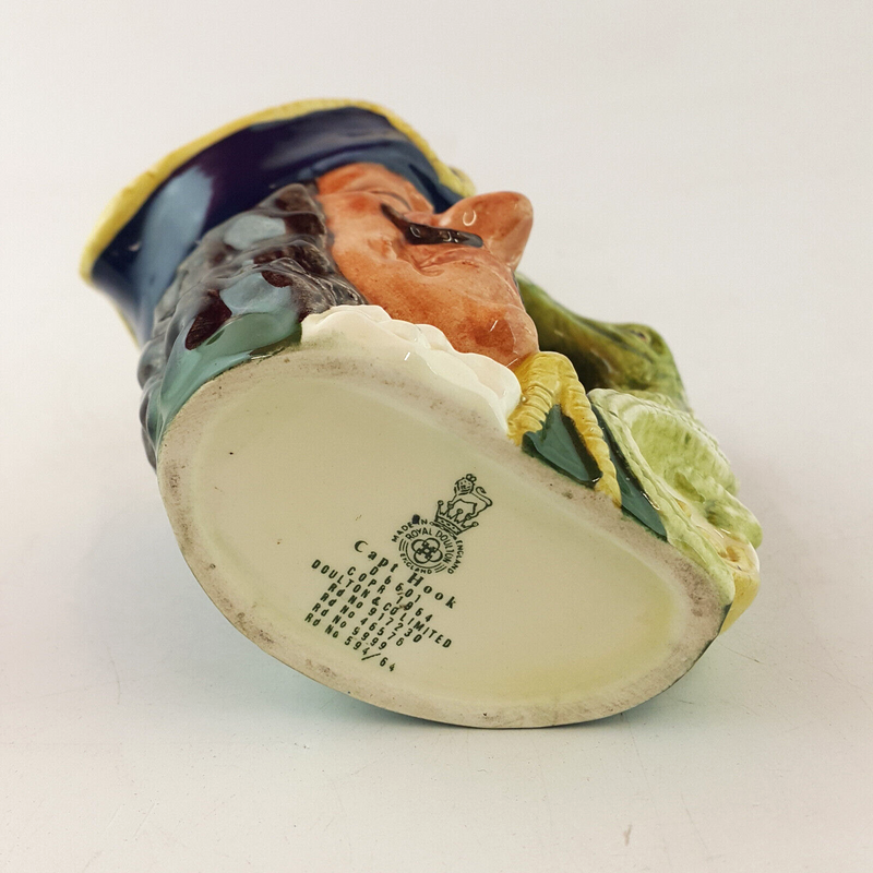 Royal Doulton Character Jug Small - Capt Hook Old D6601 – RD 1904