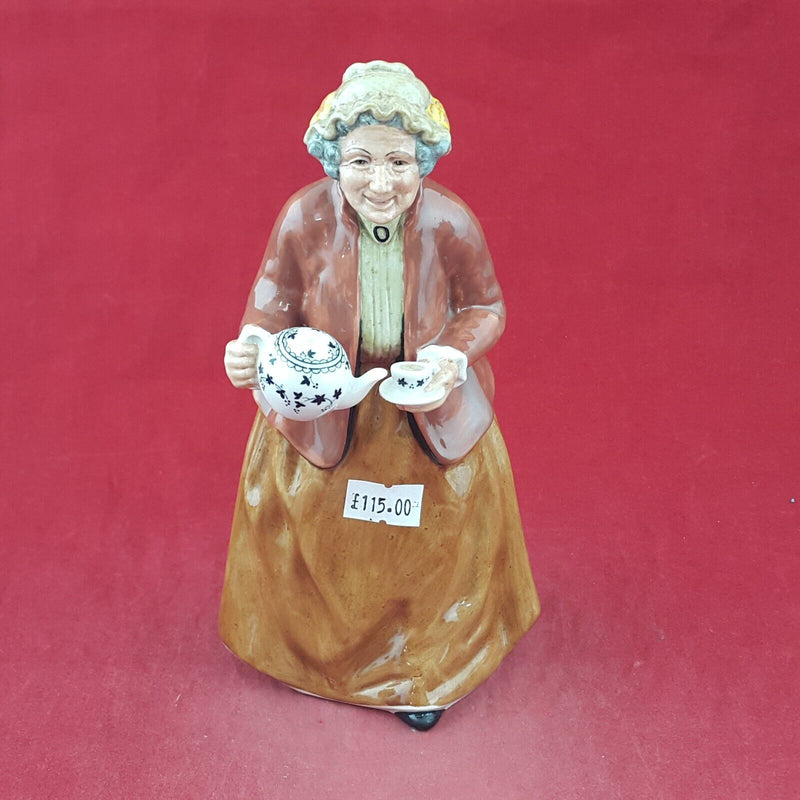 Royal Doulton Figurine HN2255 Teatime - RD