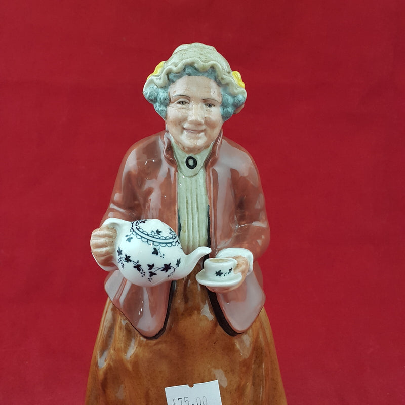 Royal Doulton Figurine HN2255 Teatime - RD