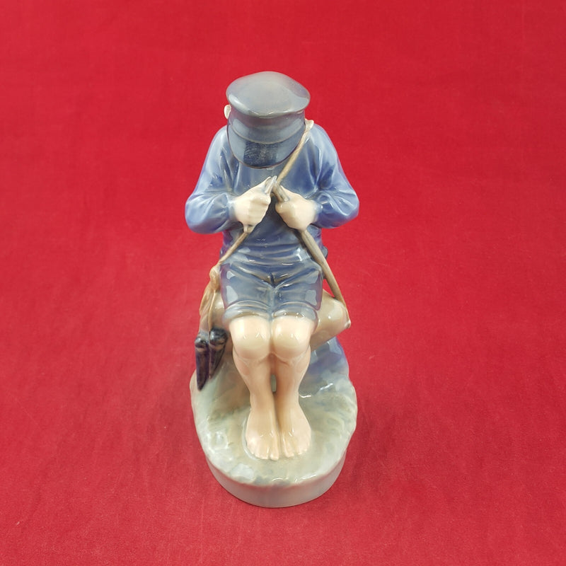 Royal Copenhagen 905 Shepherd Boy Cutting a Stick (Restored) - 7541 RCH