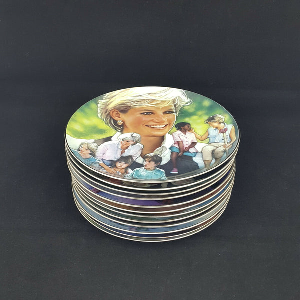 Franklin Mint Heirloom Collection - Diana, Princess of Wales - Set of 12 Plates