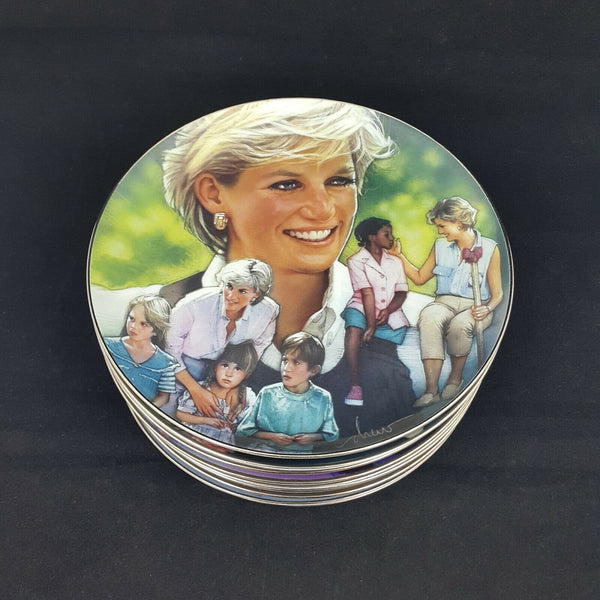 Franklin Mint Heirloom Collection - Diana, Princess of Wales - Set of 12 Plates