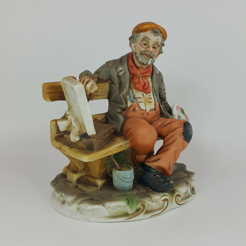 Capodimonte - Tramp sitting on Bench and Painting (small chips) - 0156 CDT
