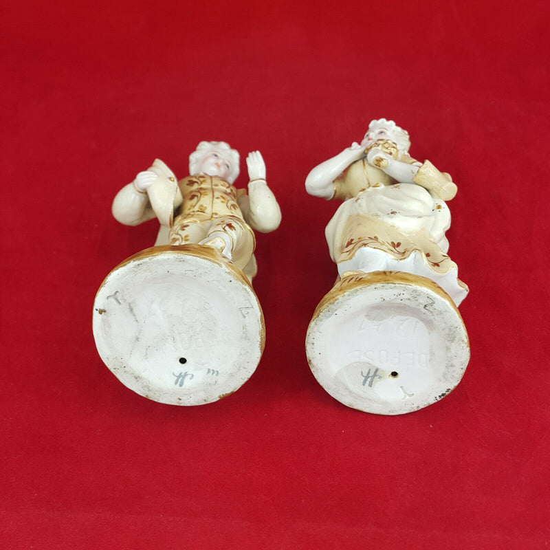 Depose Porcelain - Pair of Figurines ( Man & Woman ) - NA 758