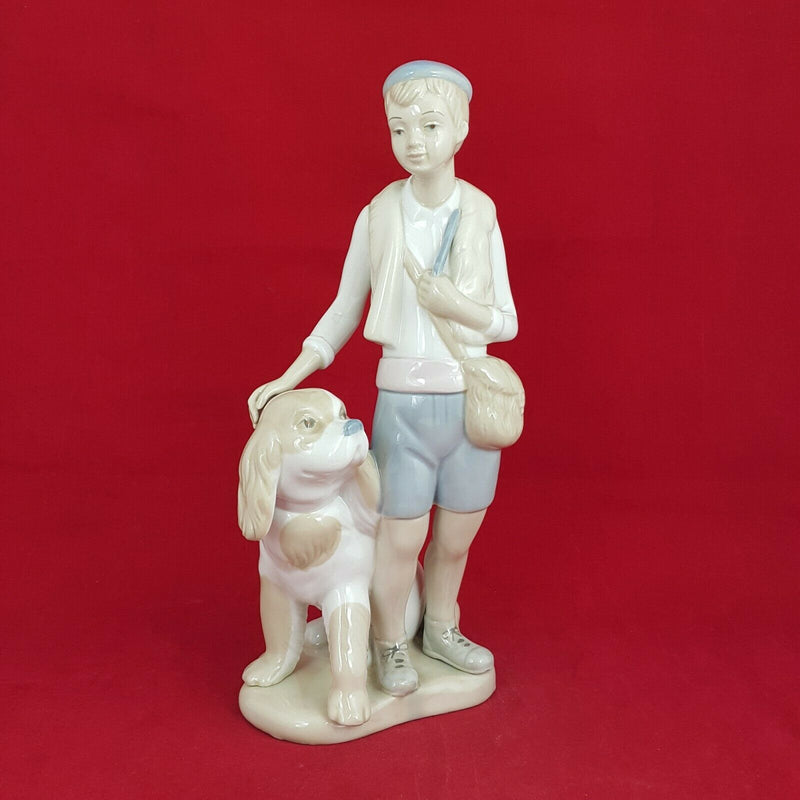 Miquel Requena S. A Figurine Boy With Dog - 6285 OA