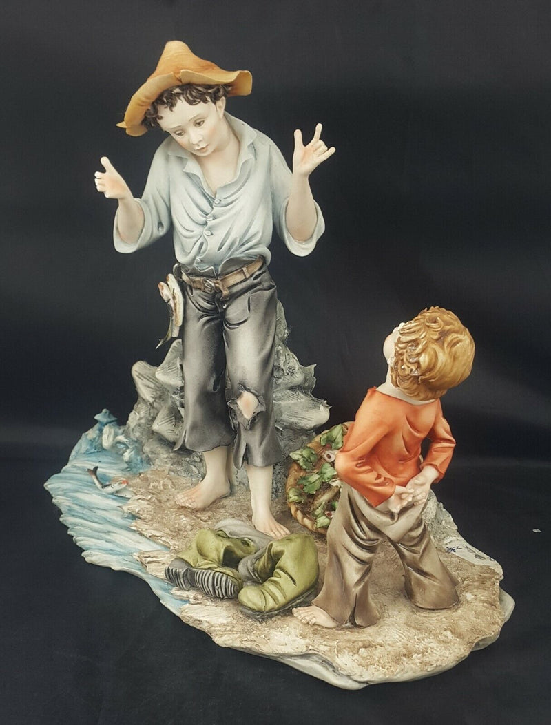 Capodimonte Figurine The One That Got Away with CoA - Damaged