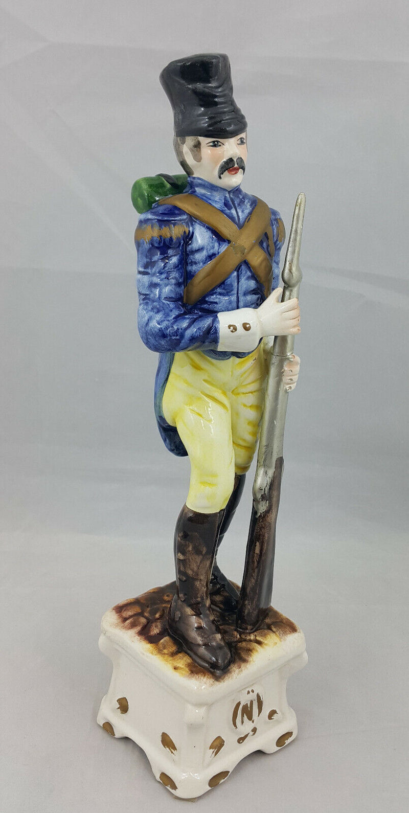 Capodimonte Large Figurine Soldier With Gun - Broken/Scratches