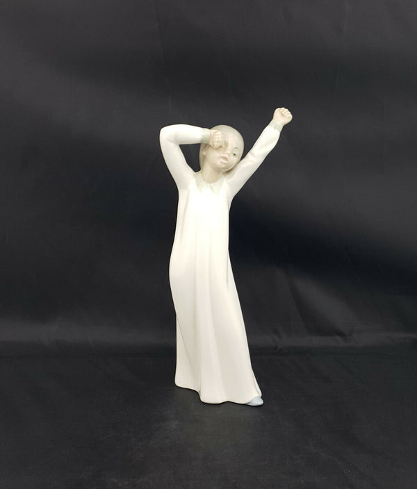 Zraphin Figurine Girl Stretching and Yawning