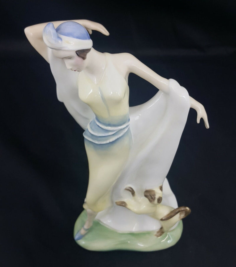 Royal Doulton Figurine Harriet HN3795