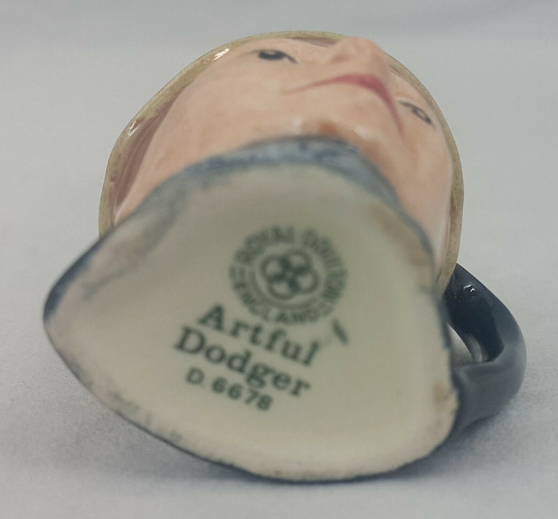 Royal Doulton Character Jug Artful Dodger D6678 Tiny