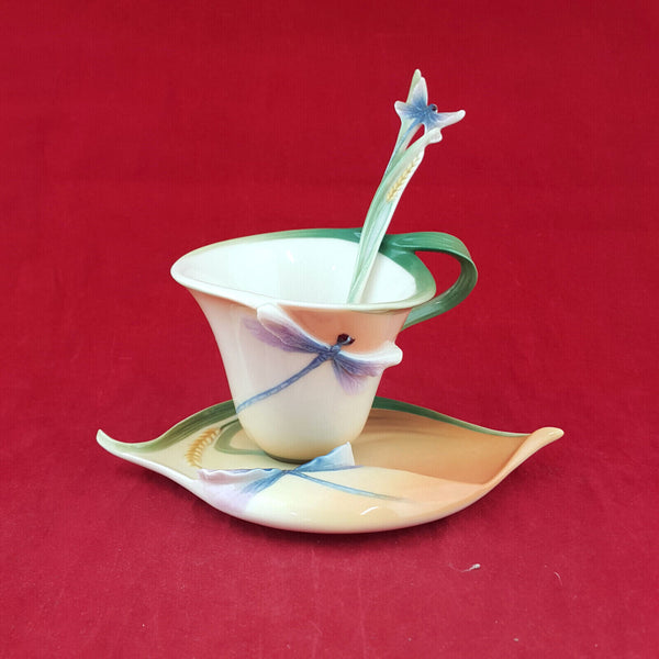 Franz - Dragonfly Teacup & Saucer - NA 1396