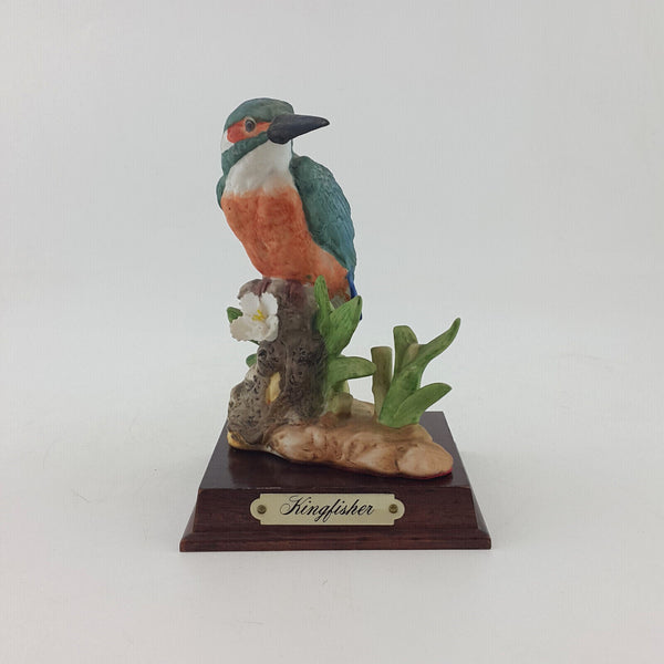 Leonardo Collection - Kingfisher On A Wooden Plinth - NA 1606