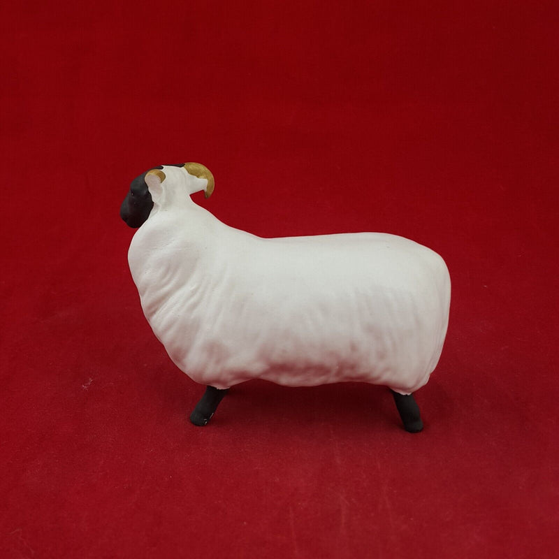 Beswick Model 1765 - Black Face Sheep (Damaged) - 6701 BSK