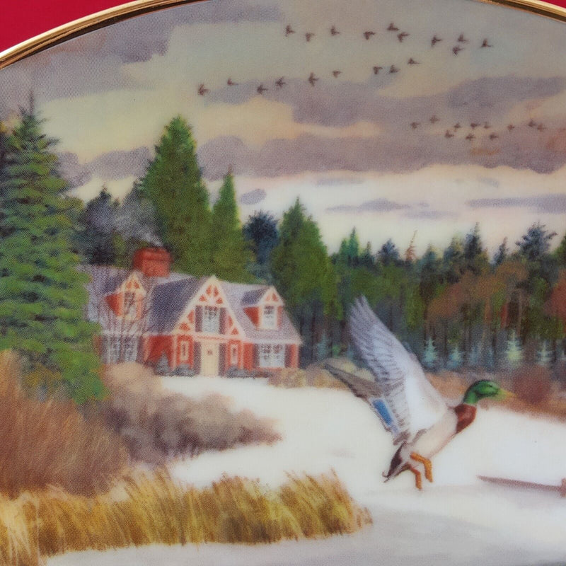 Knowles Collector Plate - The Mallard with CoA & Box - 7107 N/A
