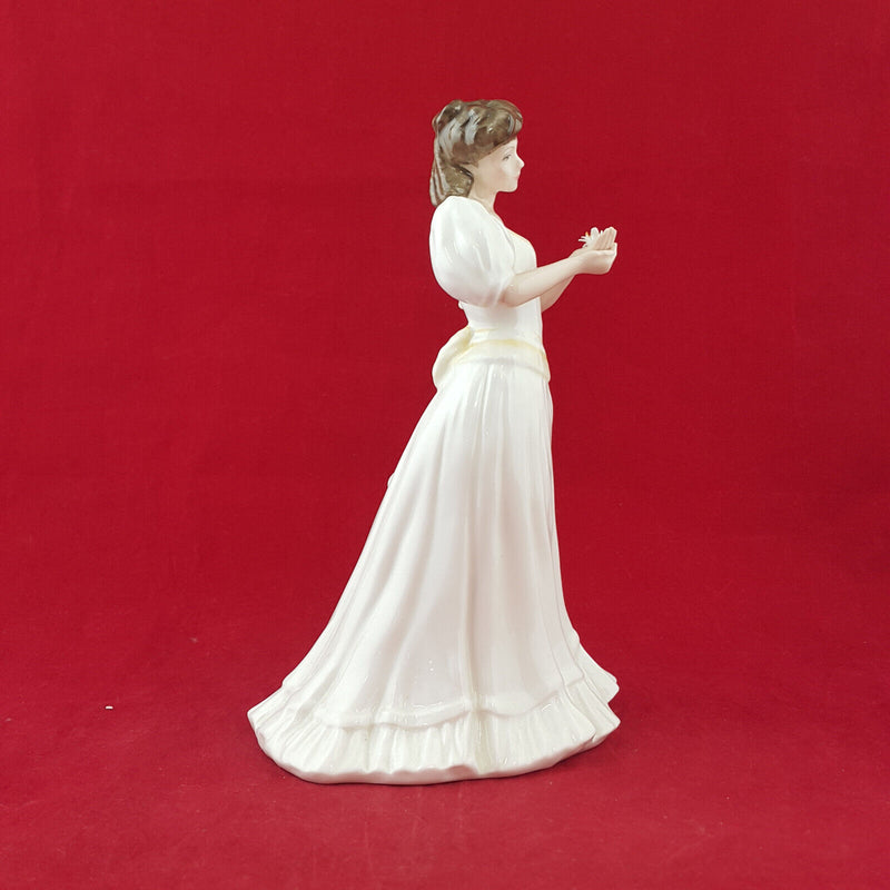 Royal Doulton Figurine - Maria HN3381 – RD 1931