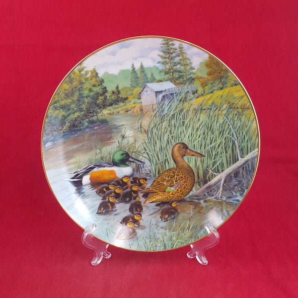 Knowles Collector Plate - The Northern Shoveler with CoA & Box - 7108 N/A