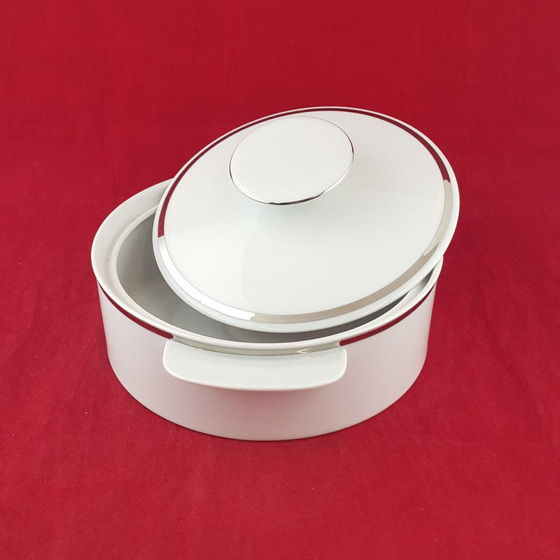 Thomas Rosenthal Germany White with Sliver Band Tureen with Lid - 7074 OA