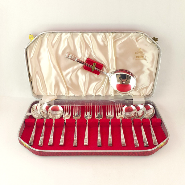 Vintage T. Turner & Co Ltd Pedigree Plate Cased Set Of Cutlery - OA 1964
