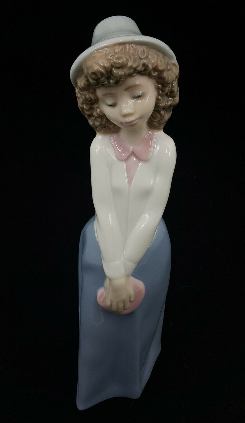 Lladro NAO Figurine Too Cute Girl With Handbag Model 1121 - Boxed - JB0024