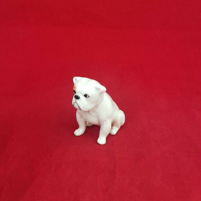 Beswick Dog Figurine 3379 - Bulldog Seated - 5923 BSK
