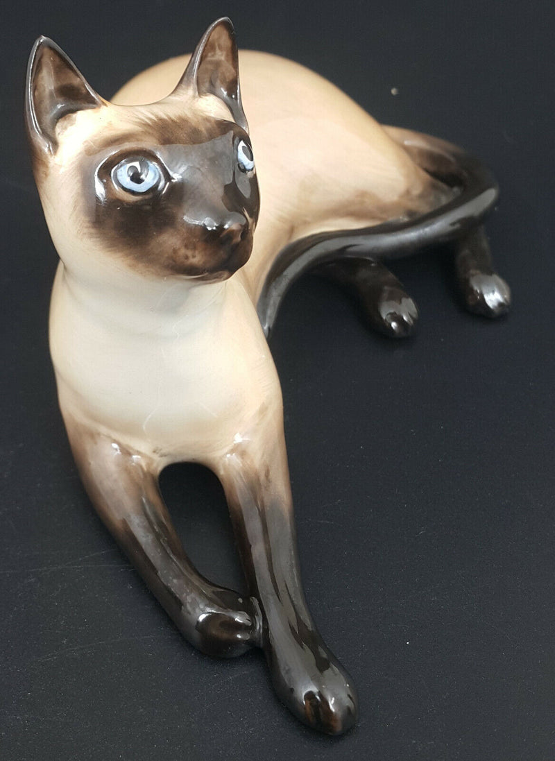 Royal Doulton Figurine Siamese Cat HN2662