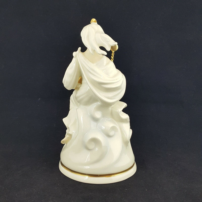 Royal Doulton Figurine HN2435 – Queen of the Ice - 6131 RD