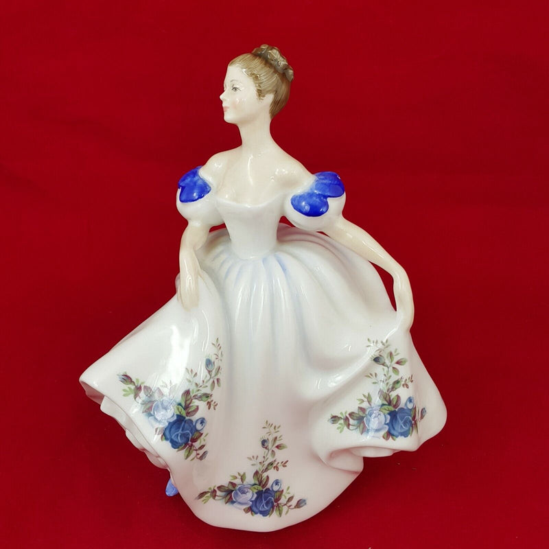 Royal Doulton Figurine HN3263 Beatrice RD 5154 Amazing