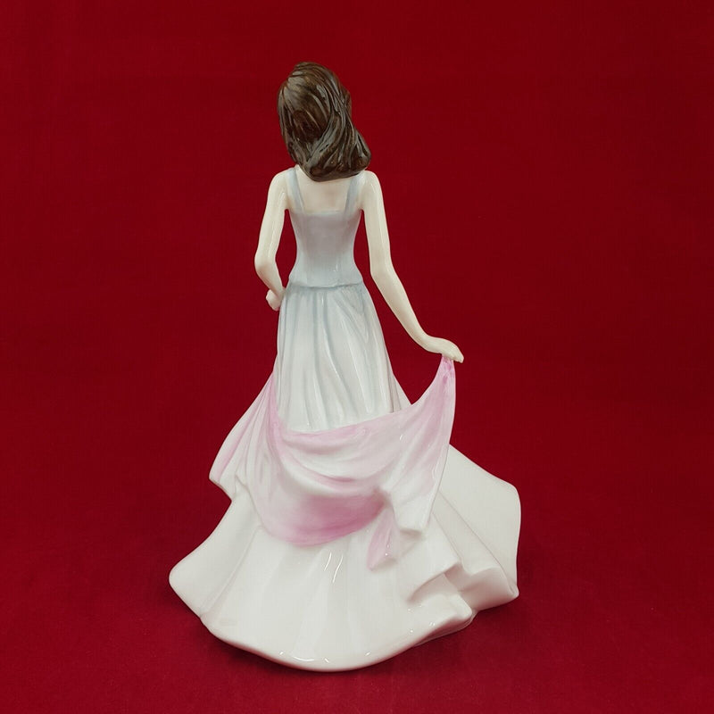 Royal Doulton Figurine HN3716 - Isabel - 6758 RD