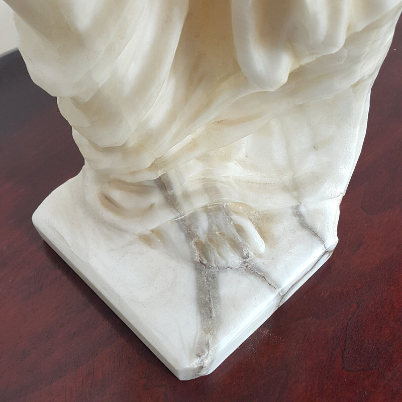 Alabaster Figure Of A Nude Female - F224