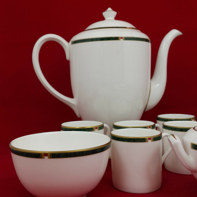 Royal Worcester Carina (Green and White) - Coffee Set - 16 Items