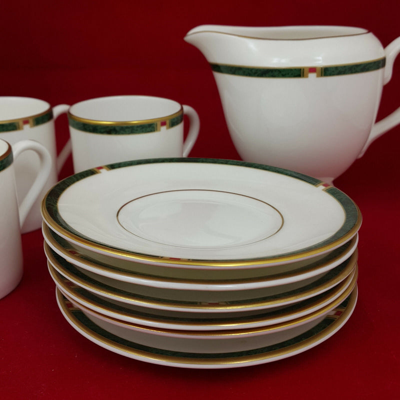 Royal Worcester Carina (Green and White) - Coffee Set - 16 Items