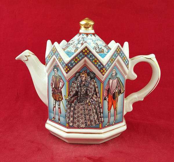 Vintage Sadler Elizabeth I Queen of England Teapot - 7414 STF