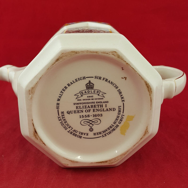 Vintage Sadler Elizabeth I Queen of England Teapot - 7414 STF