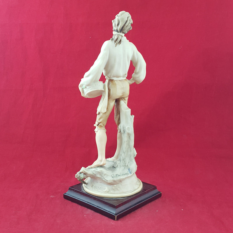 Giuseppe Armani Vintage Figurine - Man With Basket - OP 2199