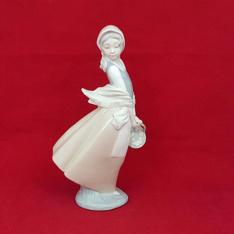 Nao Lladro Figurine Girl With Egg Basket Model 4834 - L/N 5258