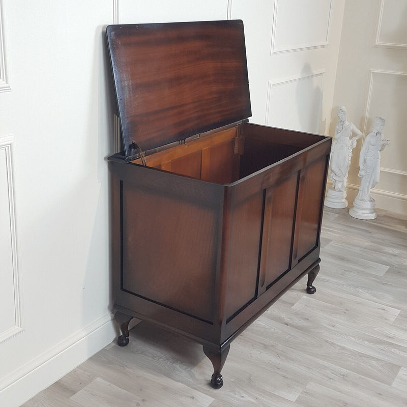 Antique Oak Coffer / Chest - F237