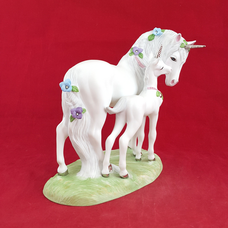 Princeton Gallery Porcelain Unicorns - Love's Devotion - OP 2164