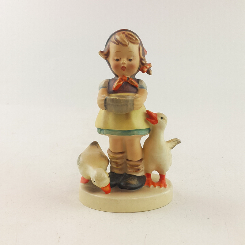 Goebel Hummel Figurine - Be Patient 197 - TF 103