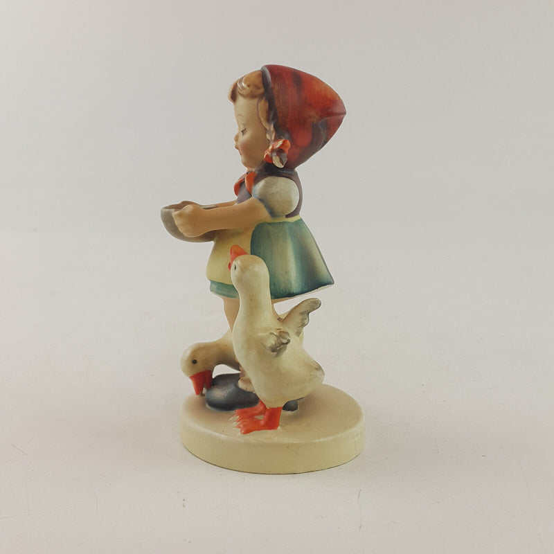 Goebel Hummel Figurine - Be Patient 197 - TF 103