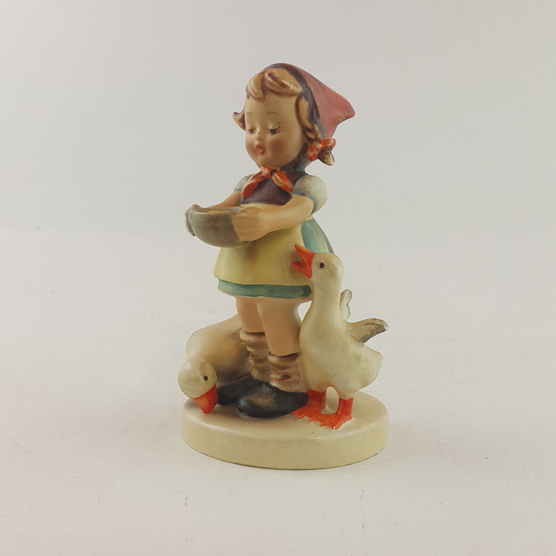 Goebel Hummel Figurine - Be Patient 197 - TF 103