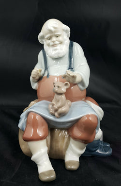 Lladro Santa's Magic Touch Model No. 6774 – Original Box – Brush Missing