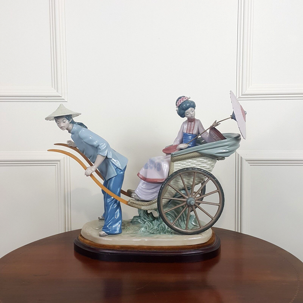 Lladro Porcelain Figurine 1383 - A Rickshaw Ride - 7066 L/N