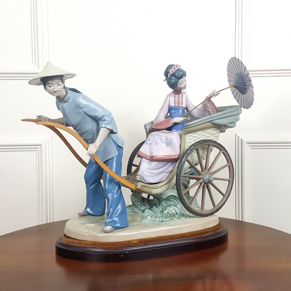 Lladro Porcelain Figurine 1383 - A Rickshaw Ride - 7066 L/N