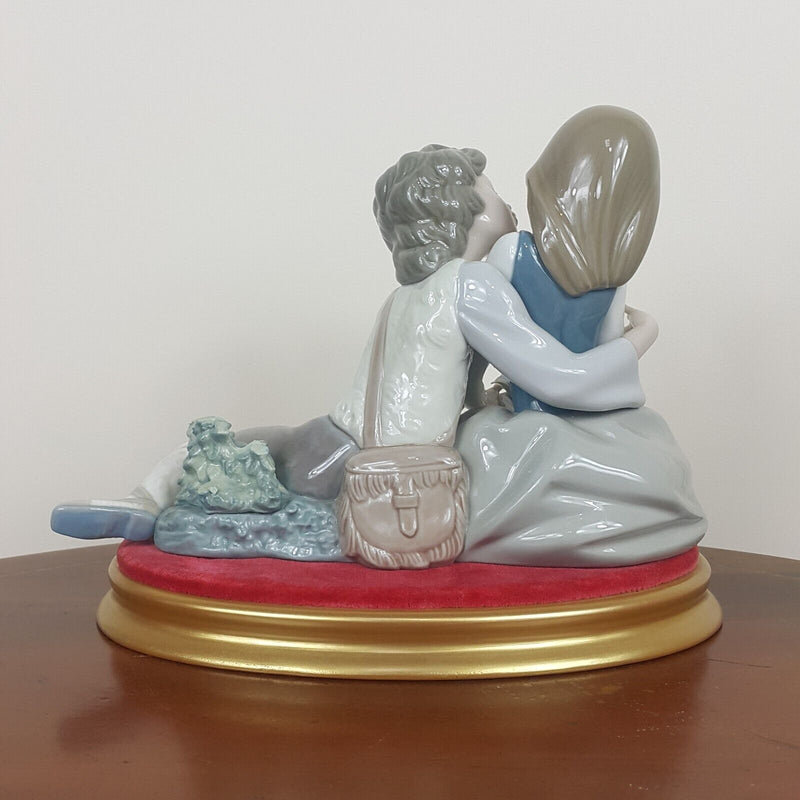 Porcelain Kisses Woman Figurine. Blue - Lladro-USA