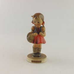 Goebel Hummel Figurine - School Girl 81 2/0 - TF 106