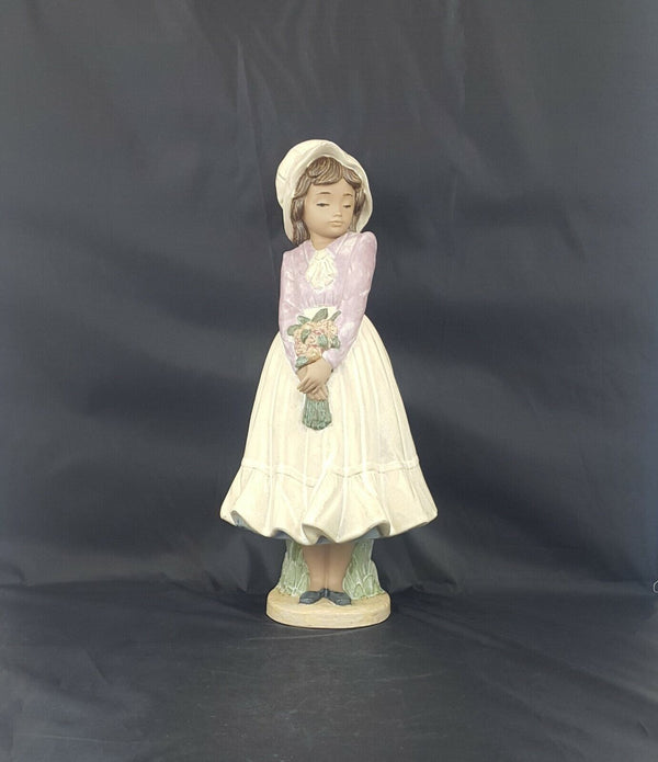 Lladro NAO Gres Figurine Girl with Flower Bouquet - Damaged