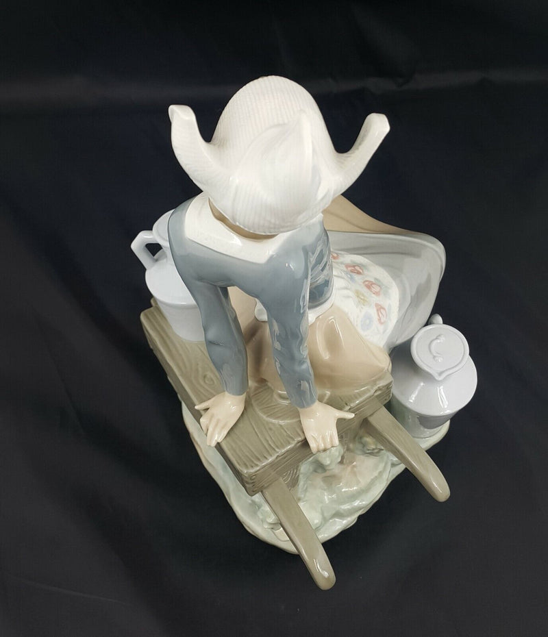 Lladro Figurine 4979 Milkmaid with Wheelbarrow - Dutch Woman