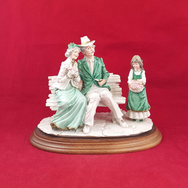 A. Belcari - Couple On Park Bench With Little Girl (Wooden Base) - TF 115